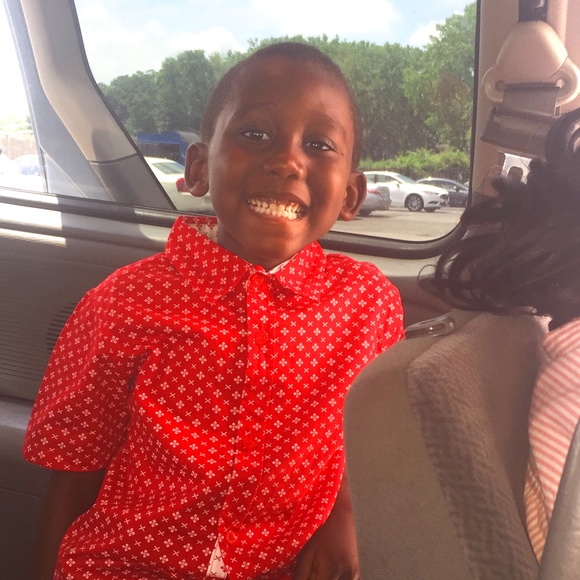 Meet your Posher, Jeremiah - Picture 1 of 4